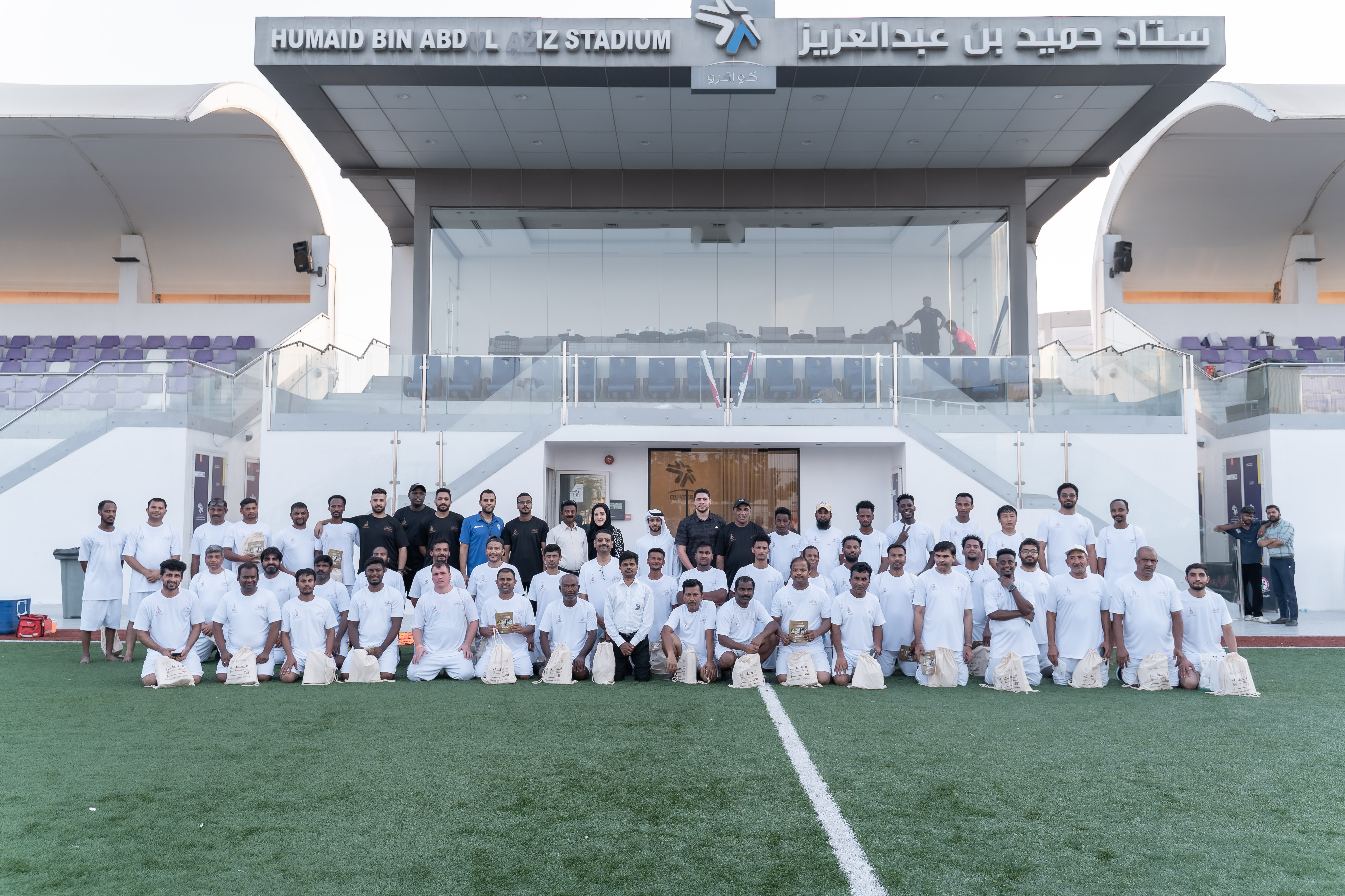 Injaaz Organizes Sports Day for Workers in Collaboration with Quattro Sports Center